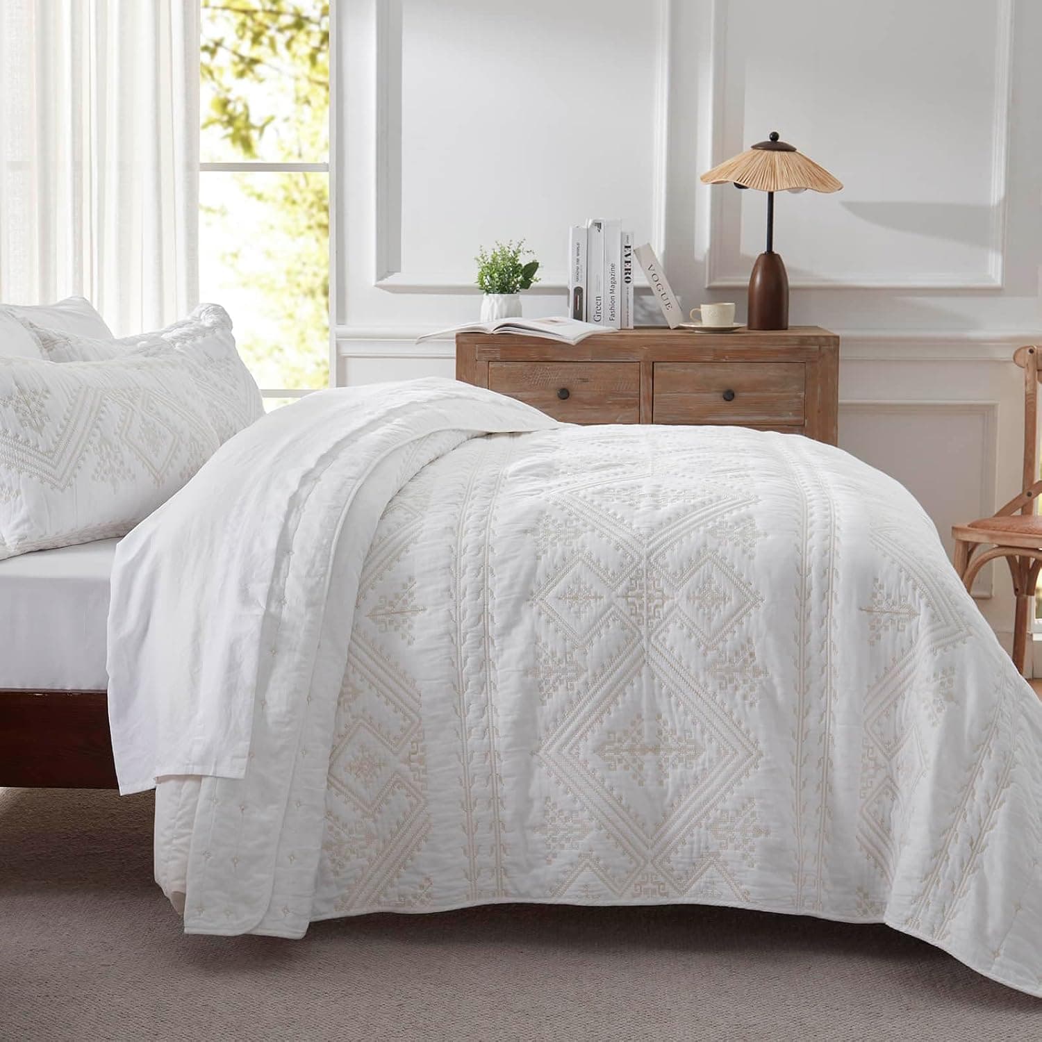LEAONME Conjunto de colcha de 3 peças 100% algodão, branco, tamanho Queen, leve, 228 x 242 cm, macio e luxuoso, conjunto de cama para todas as estações (1 colcha, 2 fronhas) - Imagem 4